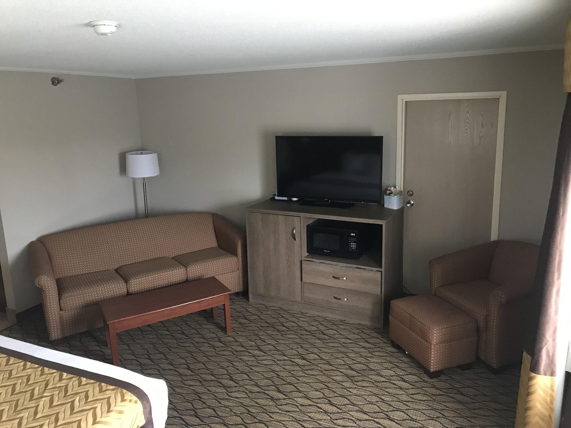 Готель Baymont By Wyndham Grand Rapids Airport Cascade Екстер'єр фото